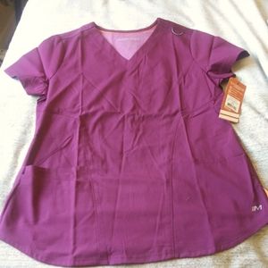 Motion by barco scrub tops